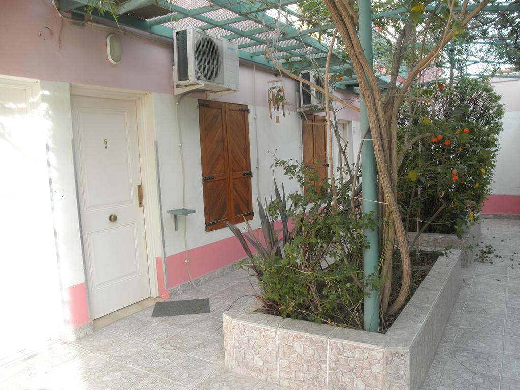 Complejo Solar Apart Villa Regina Buitenkant foto